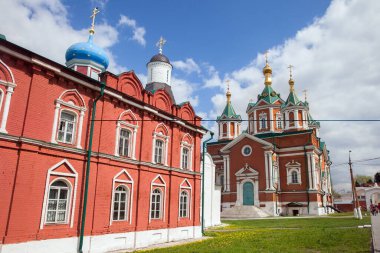 Kolomna 'daki Onurlu ve Hayat Veren Haç Kilisesi