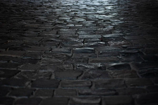 Achtergrond textuur oude weg van grote oude stenen bladeren in perspectief — Stockfoto