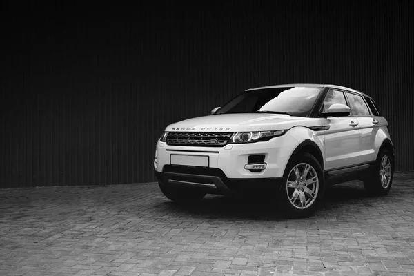 Kostanay Spring 2017 Photo Range Rover Evoque — Stock Photo, Image