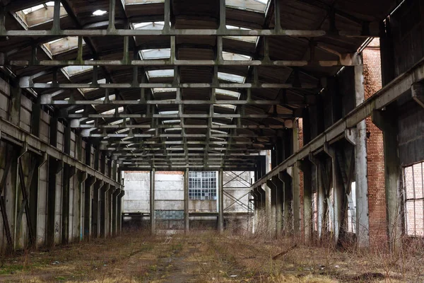 Abandoned Industrial interior — Stock Photo, Image