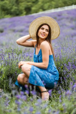 Coundty yan doğada ile terapi