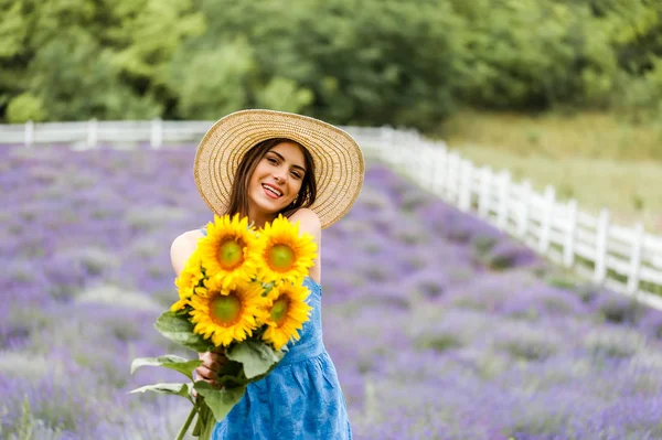 Bir çiçek alanları yürüme