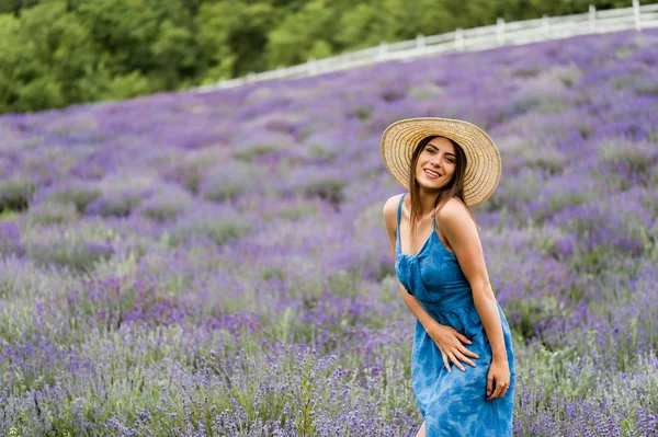 Therapie met de natuur in de coundty-kant — Stockfoto