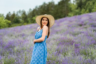 Yeniden kendini doğa ile