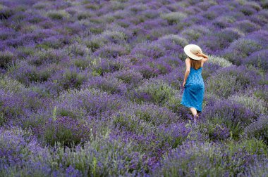 Dokunma yanında doğa ve