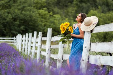 Coundty yan doğada ile terapi