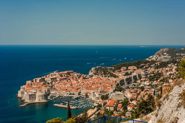 Потрясающая панорама старого города Дубровника и побережья Далмации, Хорватия, Европа . — стоковое фото