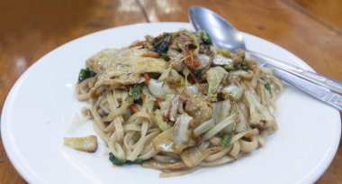 Myanmar geleneği kızarmış pirinç noodle