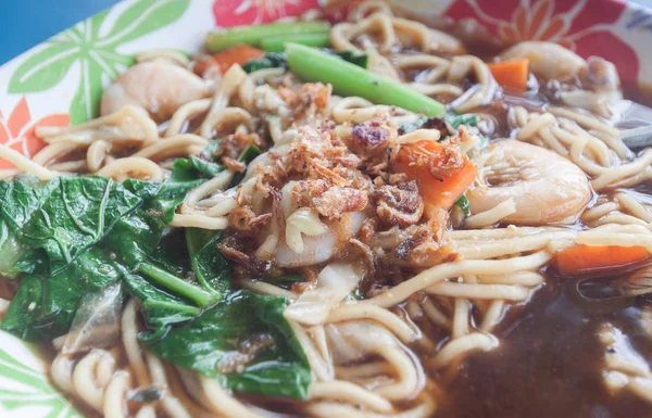 laksa geleneksel Malezya besindir