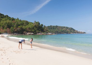 Turistler fotoğraf çekmek