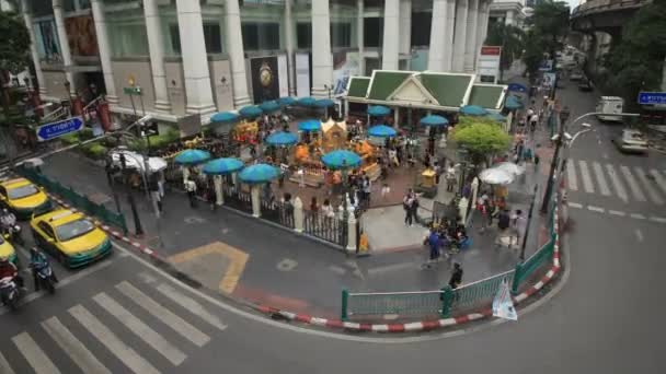 Sanctuaire Erawan Intersection Ratchaprasong Bangkok Thaïlande — Video