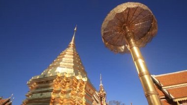 Wat Phra Doi Suthep, Tayland 'ın Chiang Mai şehrinin turistik yeridir..