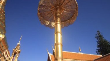 Wat Phra Doi Suthep, Tayland 'ın Chiang Mai şehrinin turistik yeridir..