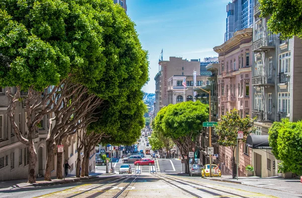 San Francisco, California, Estados Unidos - 18 de junio de 2014: Vista del centro de San Francisco — Foto de Stock