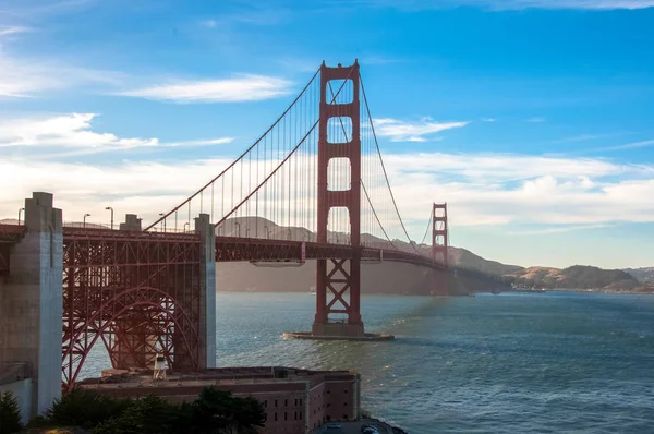 Puente de puerta de oro en San Francisco, California —  Fotos de Stock