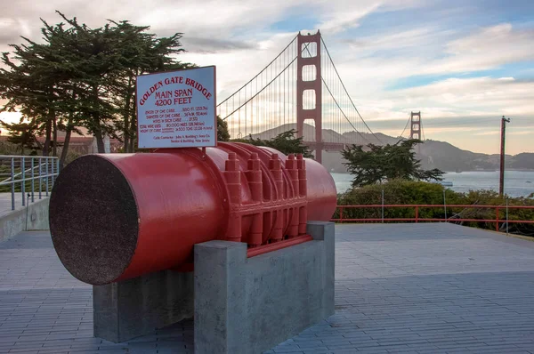San Francisco, California, ABD - 19 Haziran 2014: Halat köprü San Francisco Golden Gate bölümünü — Stok fotoğraf