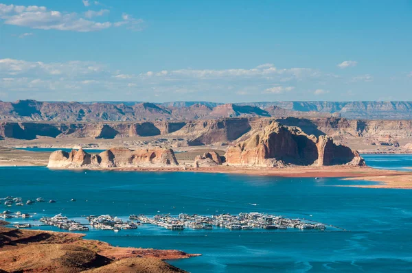 Marina in Powell Lake, Arizona, USA — Stock Photo, Image