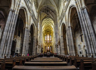St. Vitus Katedrali Prag, Çek Cumhuriyeti - 18 Haziran 2012: iç ana Katedrali Prag
