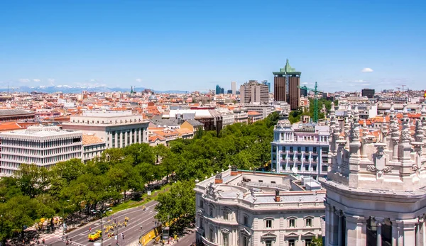Vistas panorámicas de Madrid desde el mirador Palacio de Cibeles, España —  Fotos de Stock