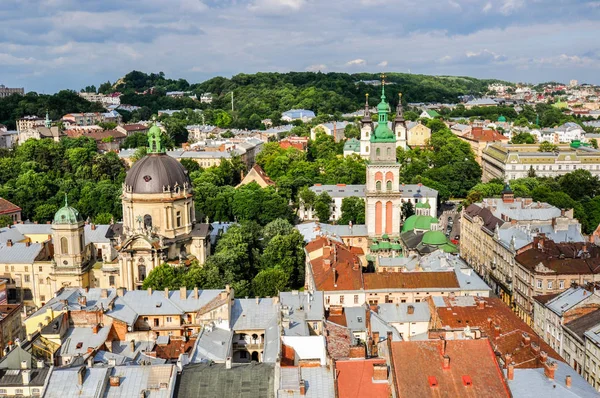 Panoramablick auf Lwiw, Ukraine — Stockfoto