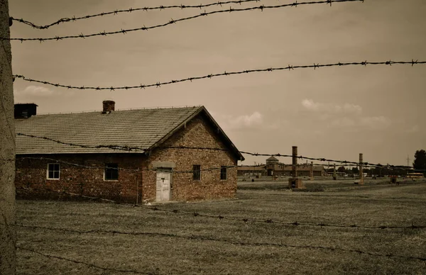 Kasárna v Osvětimi - Birkenau koncentračního tábora, Polsko — Stock fotografie