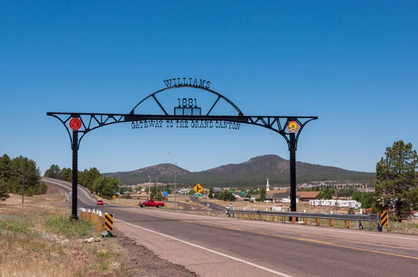 Вхід Міста Вільямс Розташованого Дорозі Гранд Каньйон Штат Арізона Уса — стокове фото