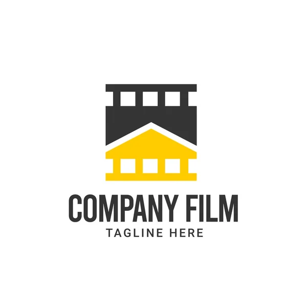 Diseño del logotipo del fabricante de películas de la compañía. Tira de película con ilustración de vectores de edificios antiguos para la plantilla gráfica de producción de estudio de cine . —  Fotos de Stock