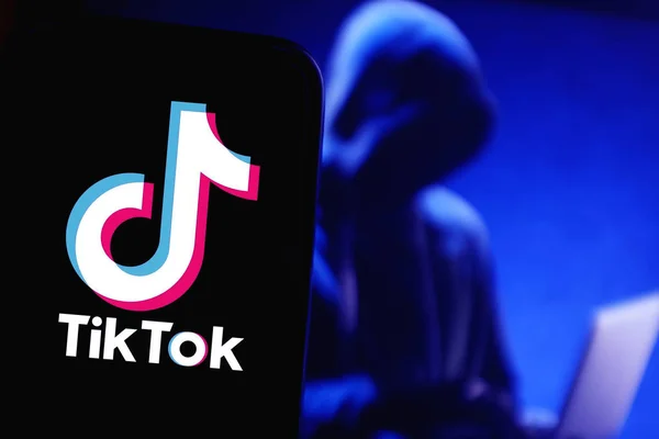 Smart Phone Tik Tok Logo Which Popular Social Network Internet — Stok Foto