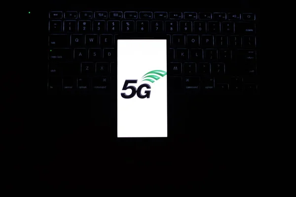 Nowy Smartfon Logo Skrót Piątej Generacji Technologii Telefonii Komórkowej Stany — Zdjęcie stockowe