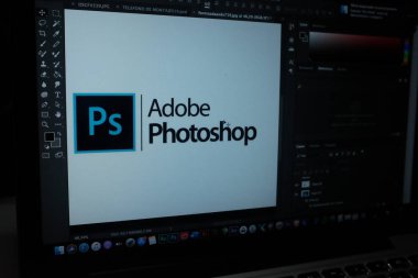 Adobe Photoshop logo bilgisayarı, Adobe Systems tarafından geliştirilen bir raster grafik editörüdür. ABD, Kaliforniya.