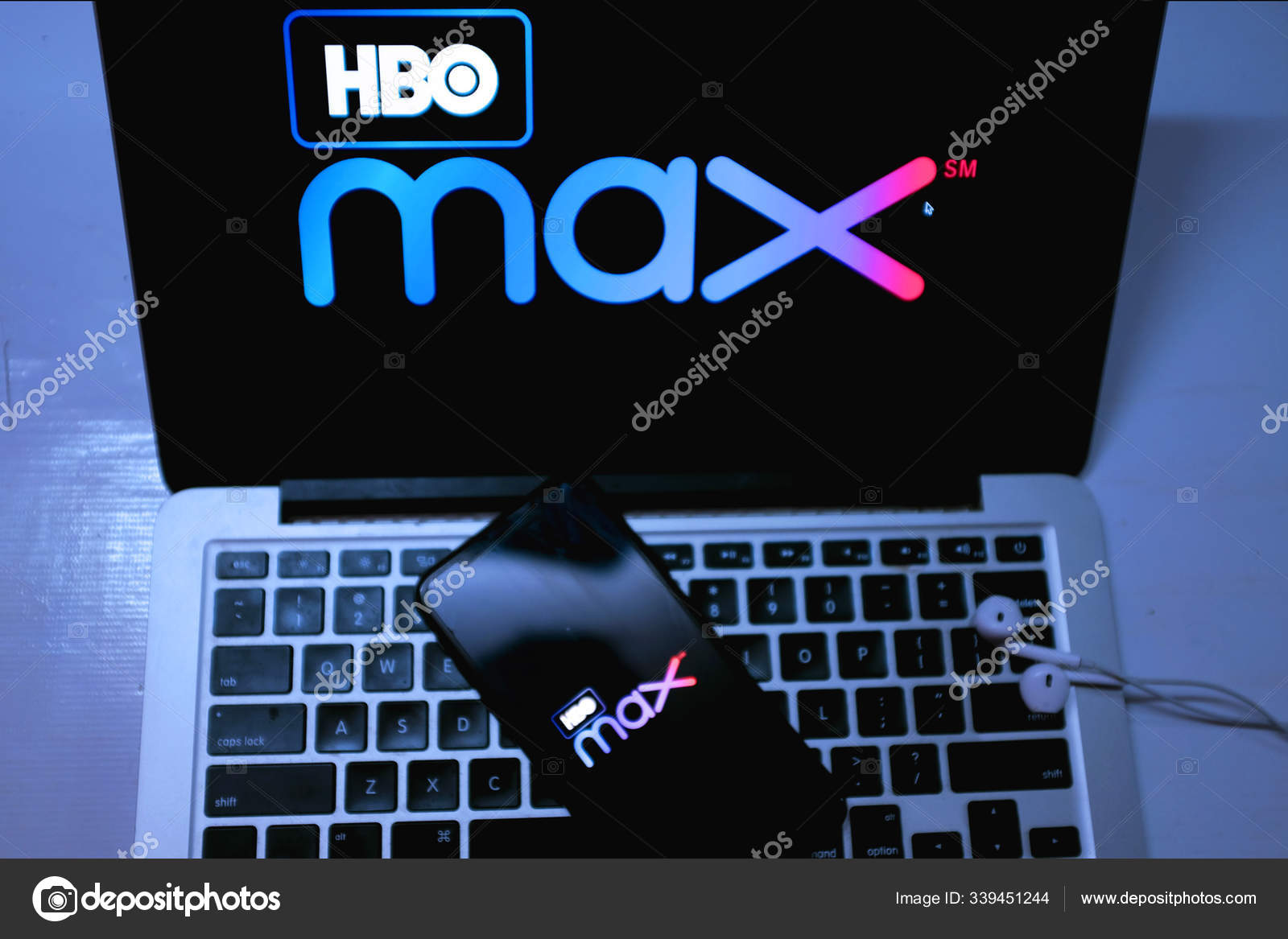 Smart Phone Hbo Max Logo Upcoming Video Demand Internet Service — Stock ...