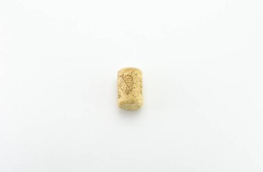 Yeni şarap mantarı. Balsa ağacından yapılma..