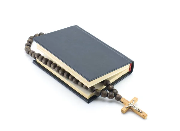 Pequeno Livro Preto Livro Oração Com Rosário Madeira Uma Cruz — Fotografia de Stock