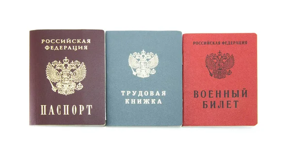 俄罗斯联邦护照 工作证和军事身份证 俄罗斯关于高质量白色隔离背景的文件 图库照片