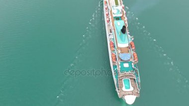 Yukarıdan aşağıya gemisi havadan görünümü