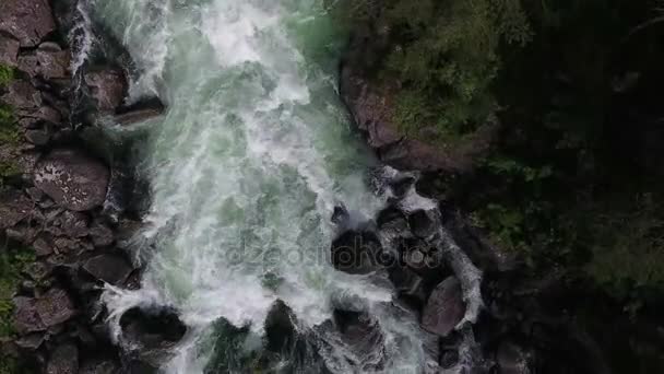 Yukarıdan Aşağıya Norveç Beyaz Hızlı Nehri Nin Havadan Görünümü — Stok video