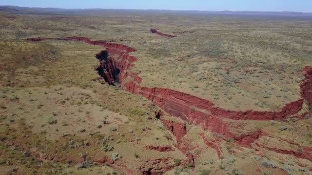 Drone Vliegt Canyon Australië — Stockvideo