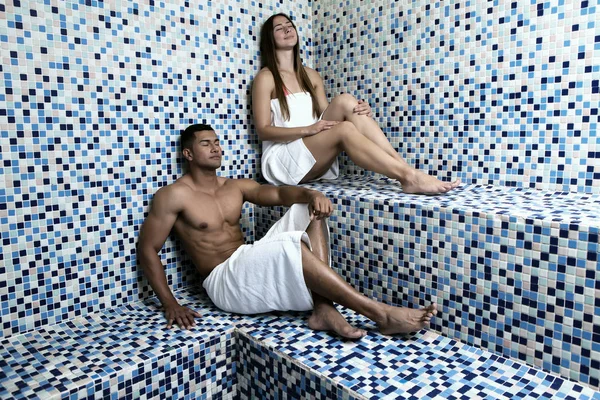 Erkek ve kadın Sauna