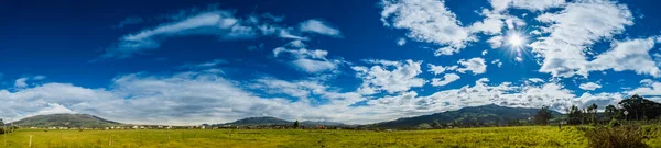 Panorama Wunderschöne Berglandschaft Ecuador Pichincha Atacaso Und Herzberg — Stockfoto