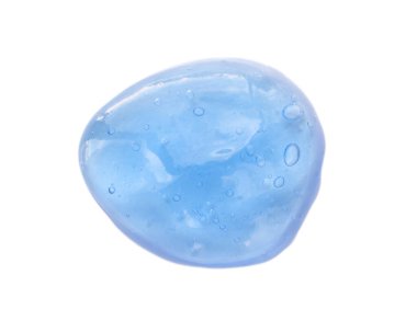 Beyaz zemin üzerinde hava kabarcıkları olan berrak kozmetik jel dokusu. Mavi cilt bakım ürününün yakın çekim damlası. Üst görünüm.