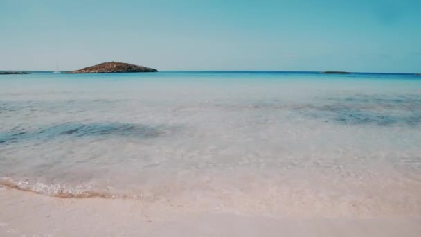 Baleárský ostrov Formentera Clear Beach — Stock video