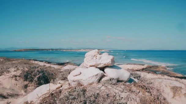 Balearic Island Formentera Rocky Shore Travel — стоковое видео