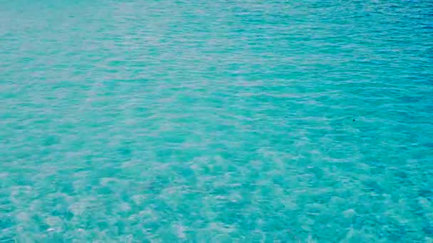 Teal tyrkysová transparentní mořská voda — Stock video