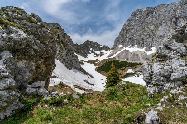 Hike in the Tannheimer Tal — Stock Photo, Image
