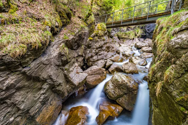 Hermosa garganta al pie del Grunten en el Allgau —  Fotos de Stock