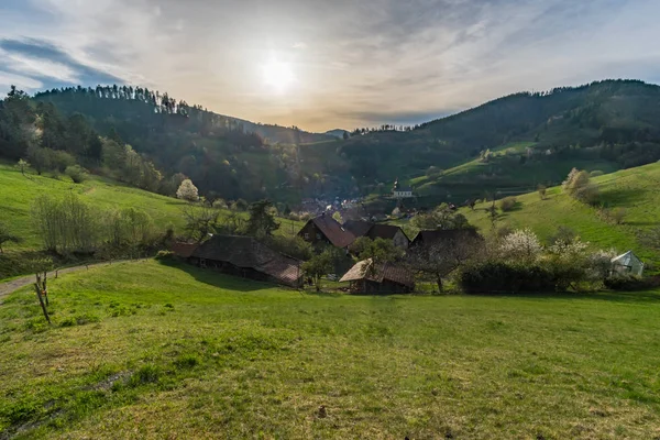 Vandra på Belchen i vackra Schonau i Schwarzwald — Stockfoto