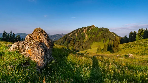 Sunrise Hike Immenstadt Allgau Para Cume Mittag Nagelfluhkette — Fotografia de Stock