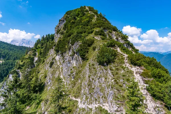 Deportes Vía Ferrata Cerca Del Valle Con Puente Colgante Una —  Fotos de Stock