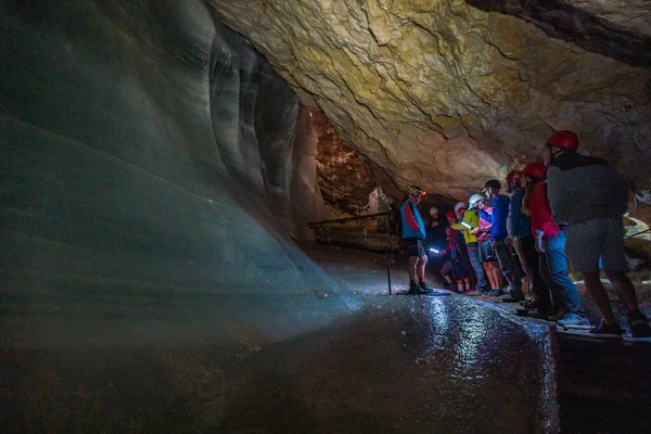 Die Schellenberger Eishöhle Untersberg Bei Marktschellenberg Ist Deutschlands Größte Eishöhle — Stockfoto