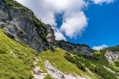 Agnes 'le Berchtesgaden Alpleri' ndeki Karkopf 'a muhteşem bir yürüyüş.